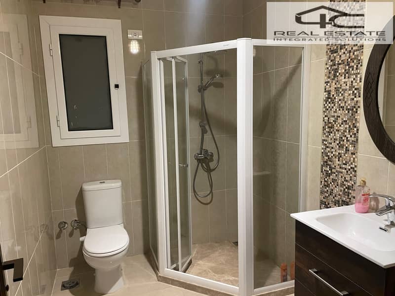 3 WhatsApp Image 2025-12-16 at 18.01. 10 (1). jpeg