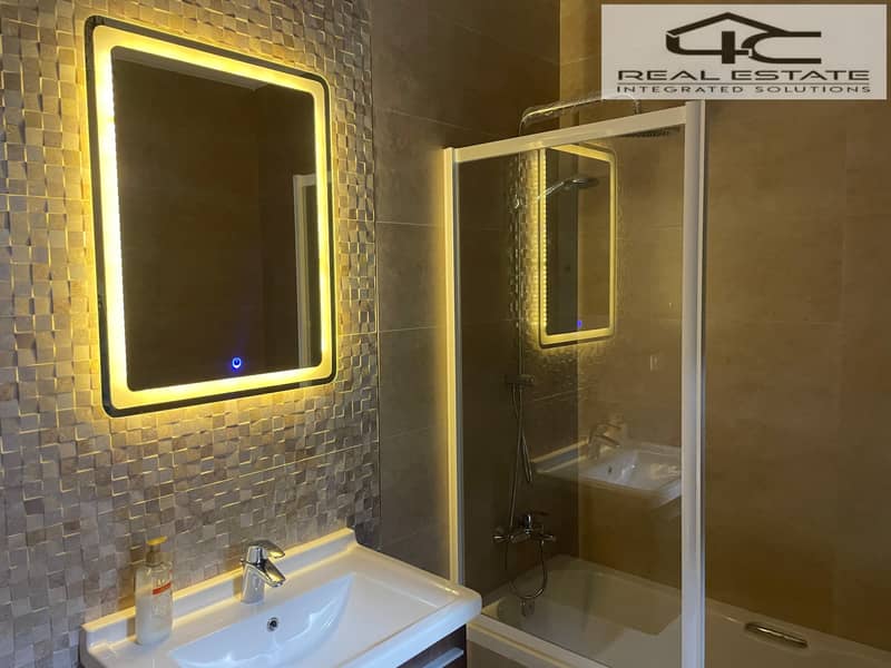 4 WhatsApp Image 2025-12-16 at 18.01. 11 (1). jpeg