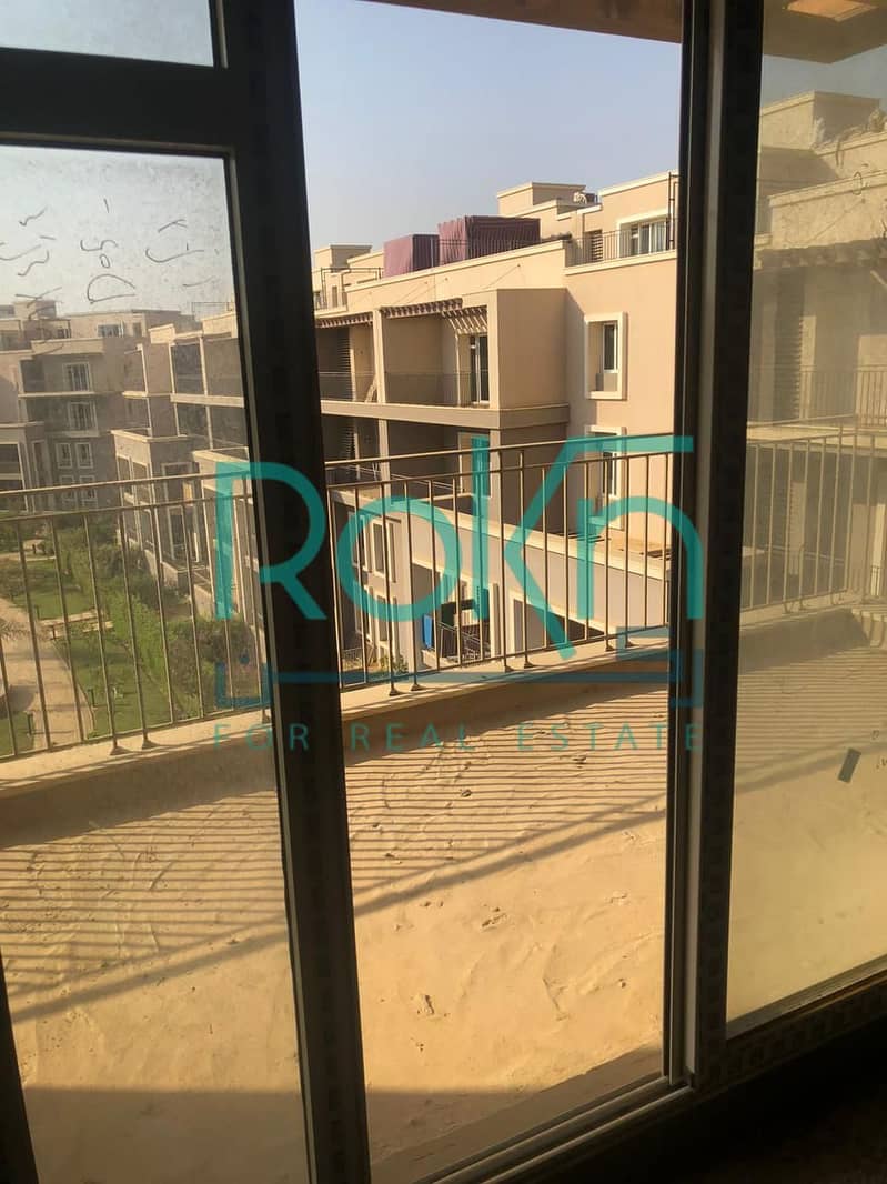 4 7dbfcb4a-05ab-42f3-aa4d-6fa25e88d4b2. jpg