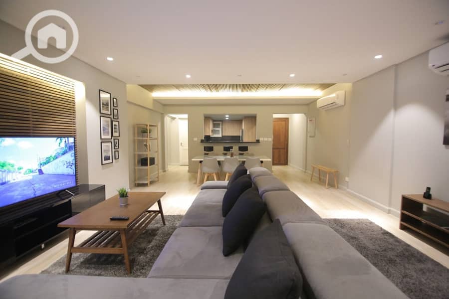 2 4d1f30f9-0c39-422f-834a-36163b9ec202. jpeg