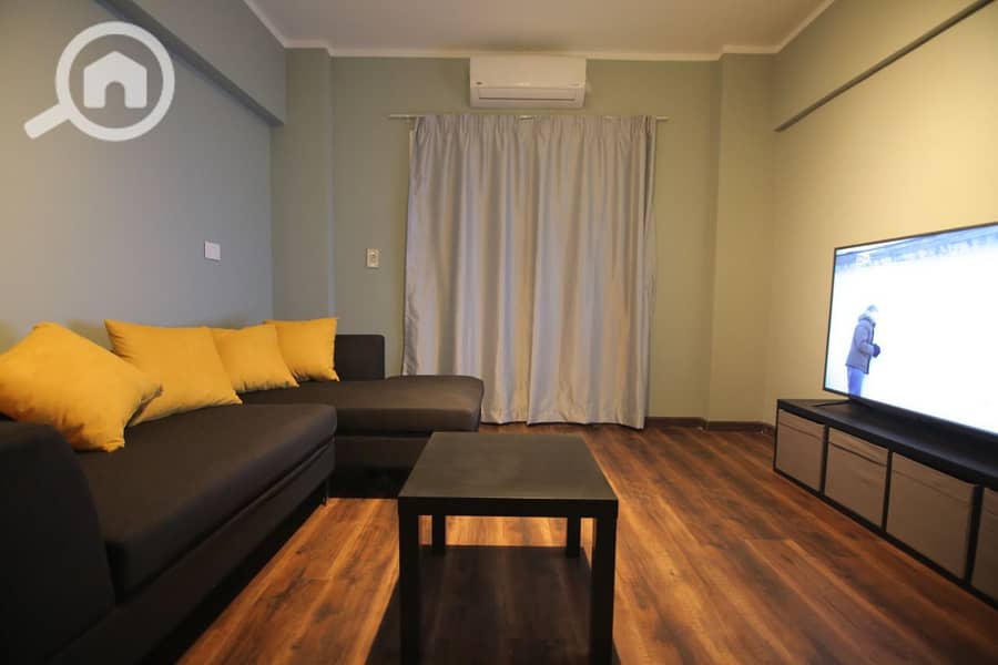 6 e326e49e-9c56-4312-992a-da3be485b350. jpeg