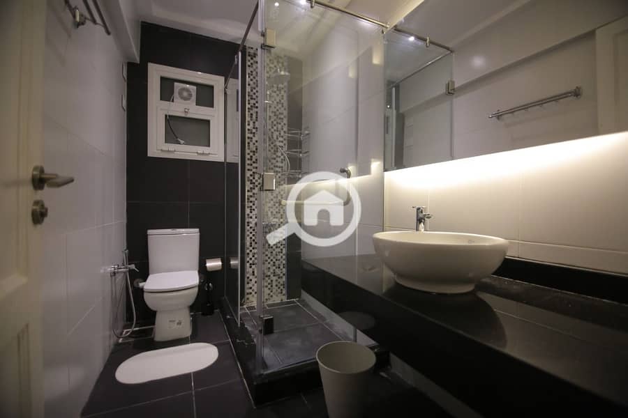 9 5074f4b1-7724-4b4e-a84d-375f2de6c9f6. jpeg