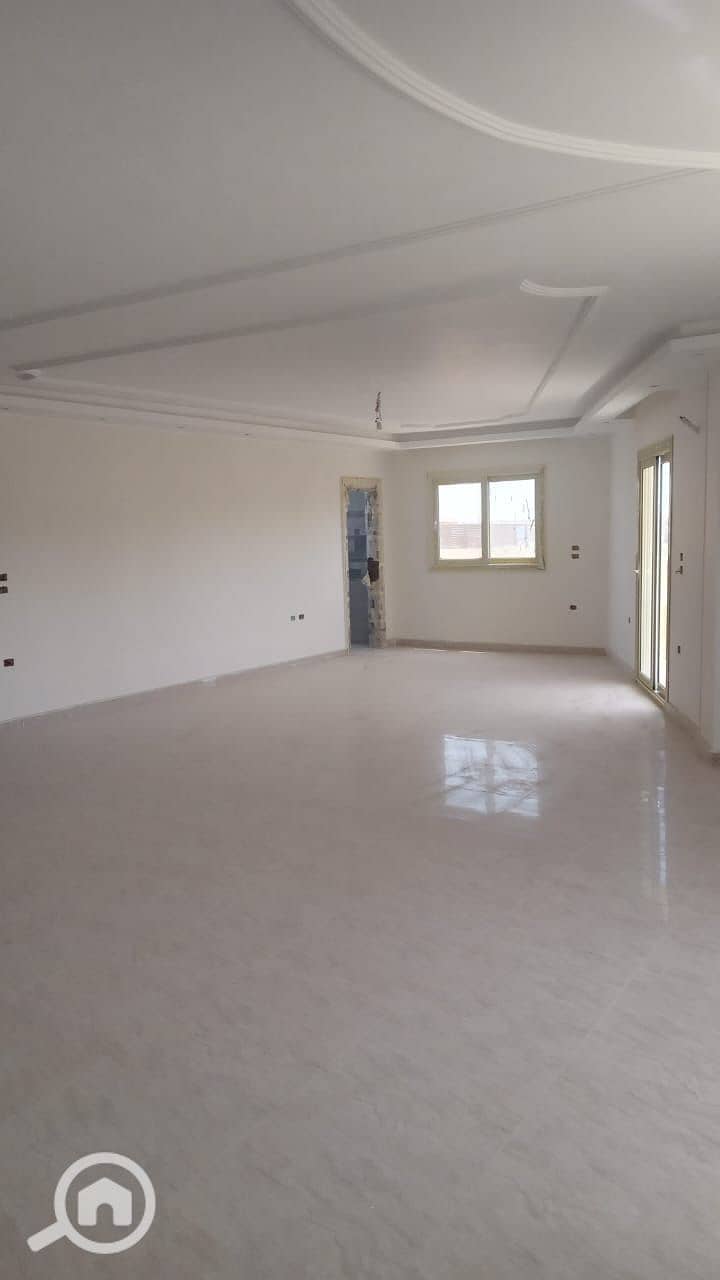 6 663005bb-00ee-4685-a0d1-846be95d999f. jpeg