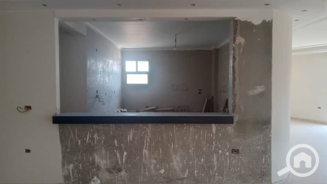 7 934f61b2-7ec1-4b4e-a672-4c2cd4912fd5. jpeg