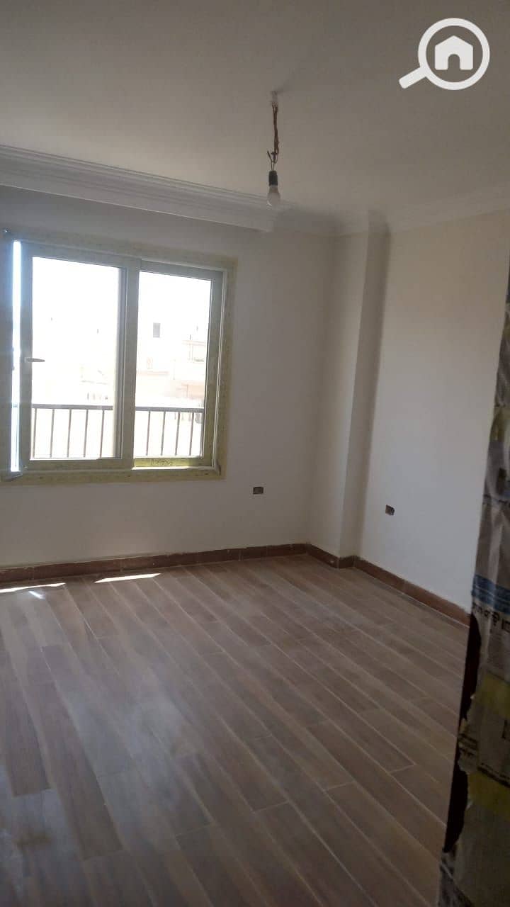 14 32e6e925-dc64-49cd-8426-53c9a268869d. jpeg