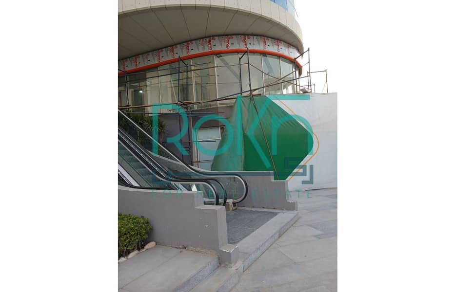 2 WhatsApp Image 2025-12-03 at 13.45. 21 (1). jpg