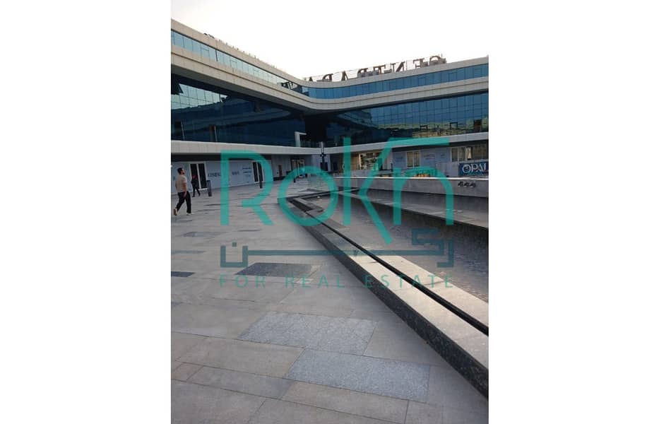 8 WhatsApp Image 2025-12-03 at 13.45. 22 (4). jpg