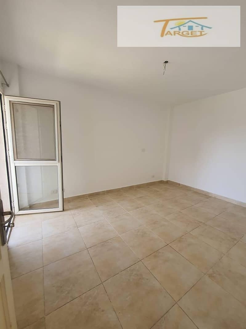 5 WhatsApp Image 2025-12-16 at 6.08. 07 PM (1). jpeg