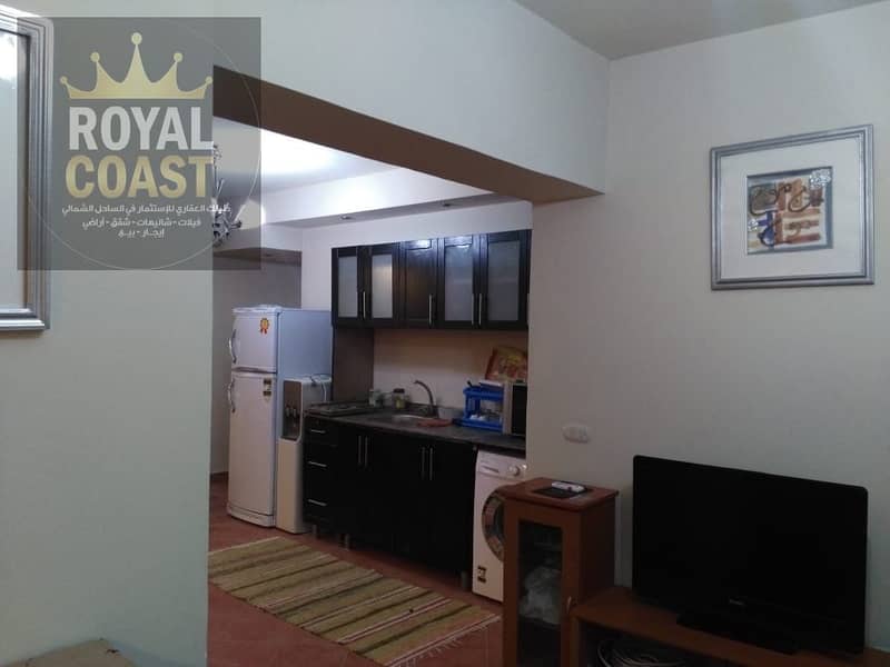 9 3c428bfb-8198-4303-9195-6395917c5651. jpg