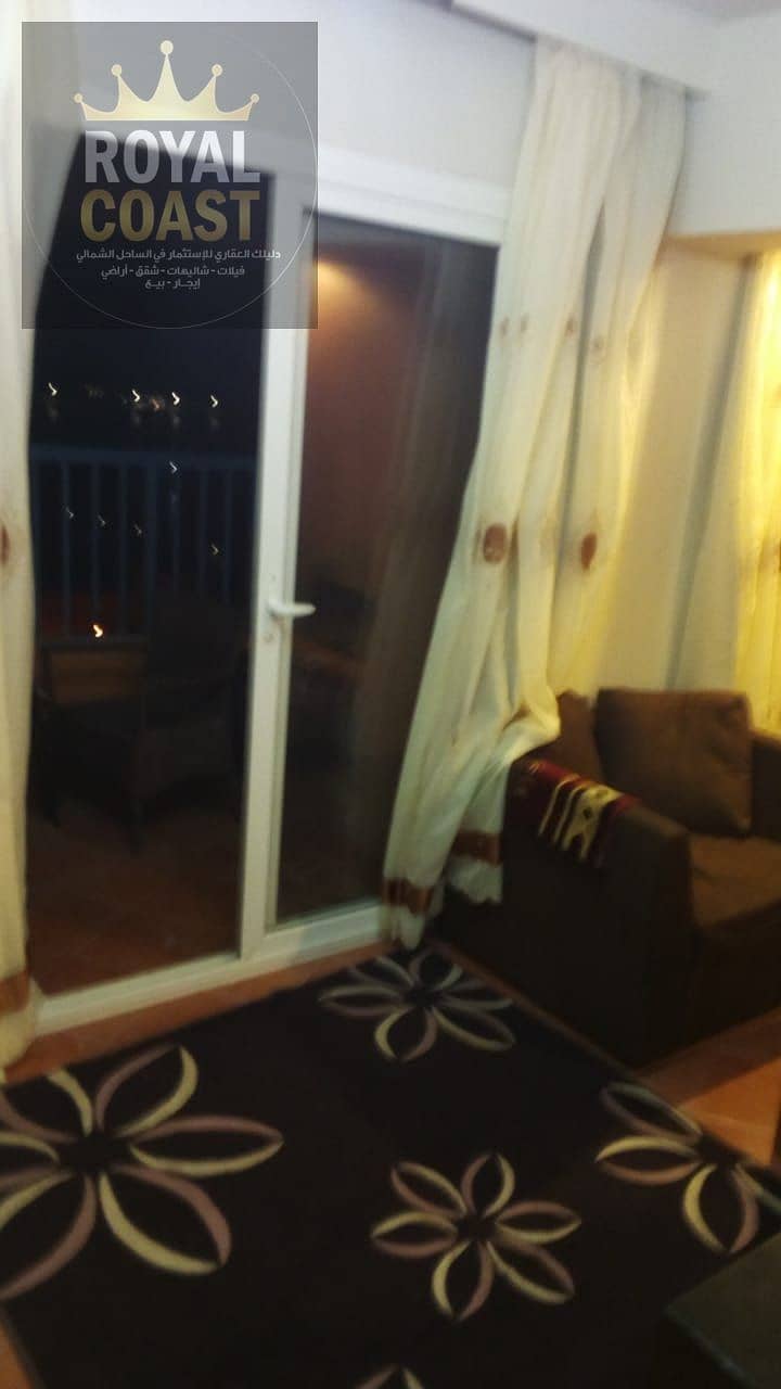 29 dae61b7c-50f8-4856-b4b0-35333ec1b106. jpg