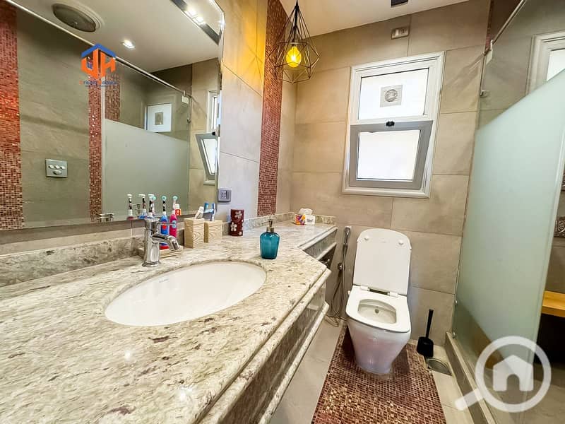 3 WhatsApp Image 2025-12-13 at 23.00. 29 (4). jpeg