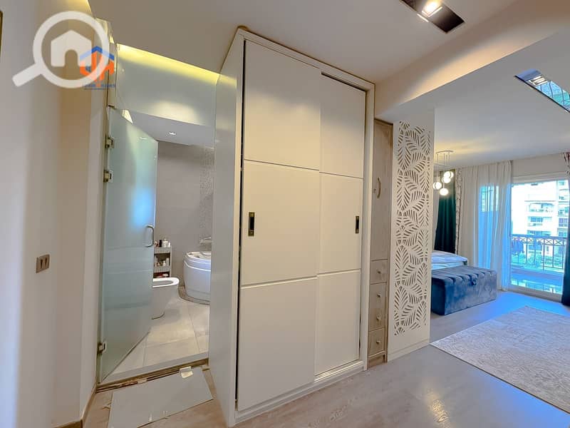 14 WhatsApp Image 2025-12-13 at 23.00. 28 (1). jpeg