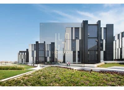 3 Hyde-Park-Business-District-04. jpg