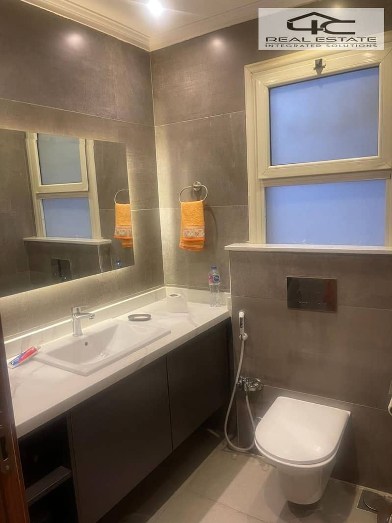 12 WhatsApp Image 2025-12-16 at 16.55. 09 (2). jpeg