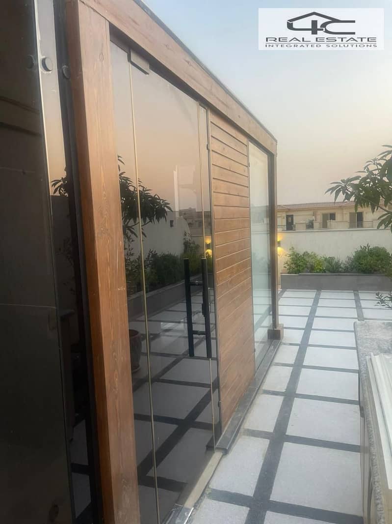 17 WhatsApp Image 2025-12-16 at 16.55. 14 (1). jpeg