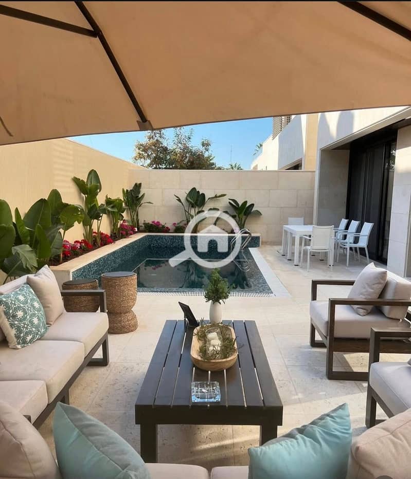 4 499635106_1747845656127949_1404202585211363249_n. jpg