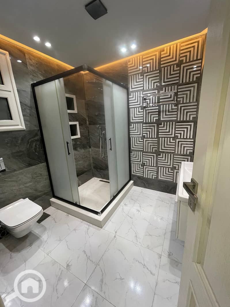 8 595644013_1499984498796788_5193074607768310375_n. jpg