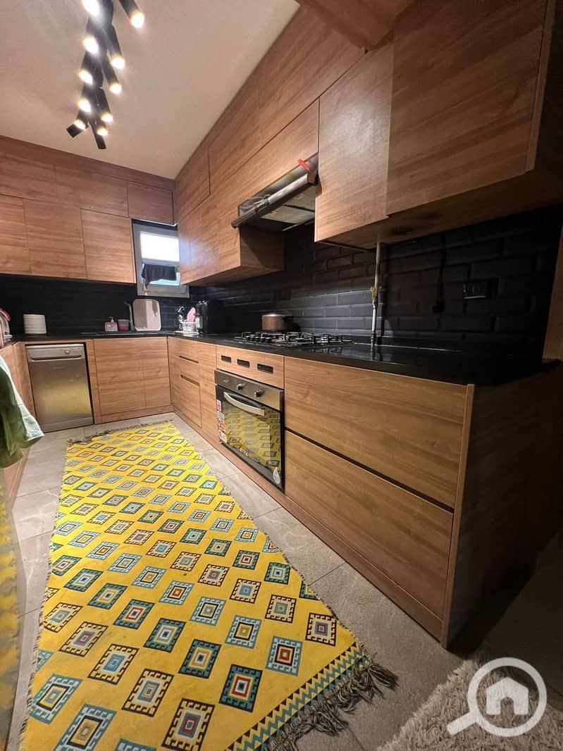 11 593363149_1497116799083558_4017217697818373600_n. jpg