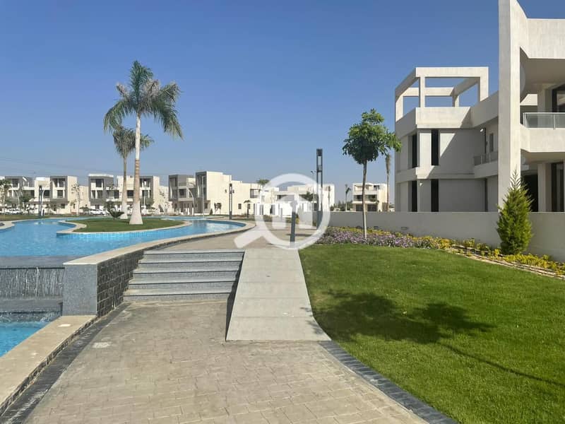 12 WhatsApp Image 2025-08-27 at 10.00. 51 PM (1). jpeg