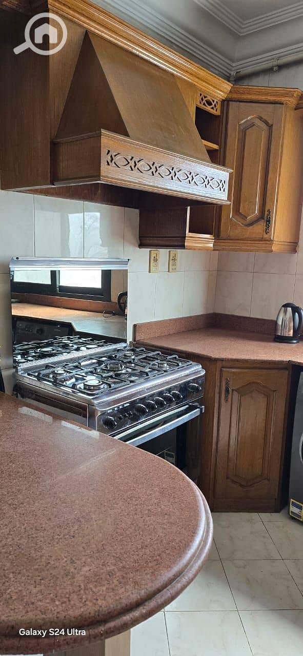 13 fe6cab49-1004-43c3-b4c6-0614b4cc423f. jpg