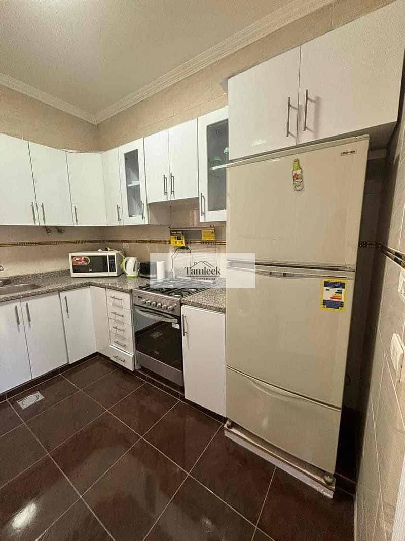 5 f52eef70-dc91-4a1e-a913-1d7a65543d4c. jpg