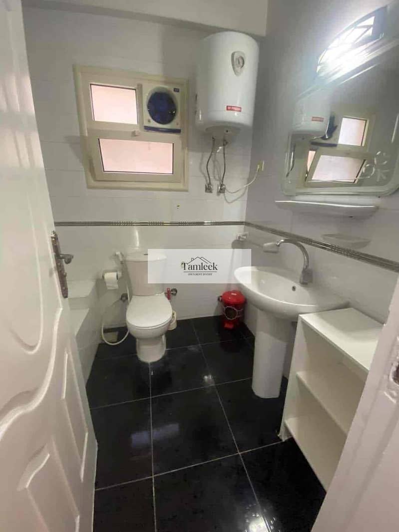 7 9a4eb8fc-b856-455f-aac3-3e7ee4e5c22b. jpg