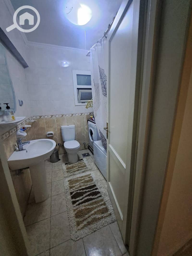 10 e6a4a5a4-2697-4eb9-a993-c6549dcd2436. jpeg