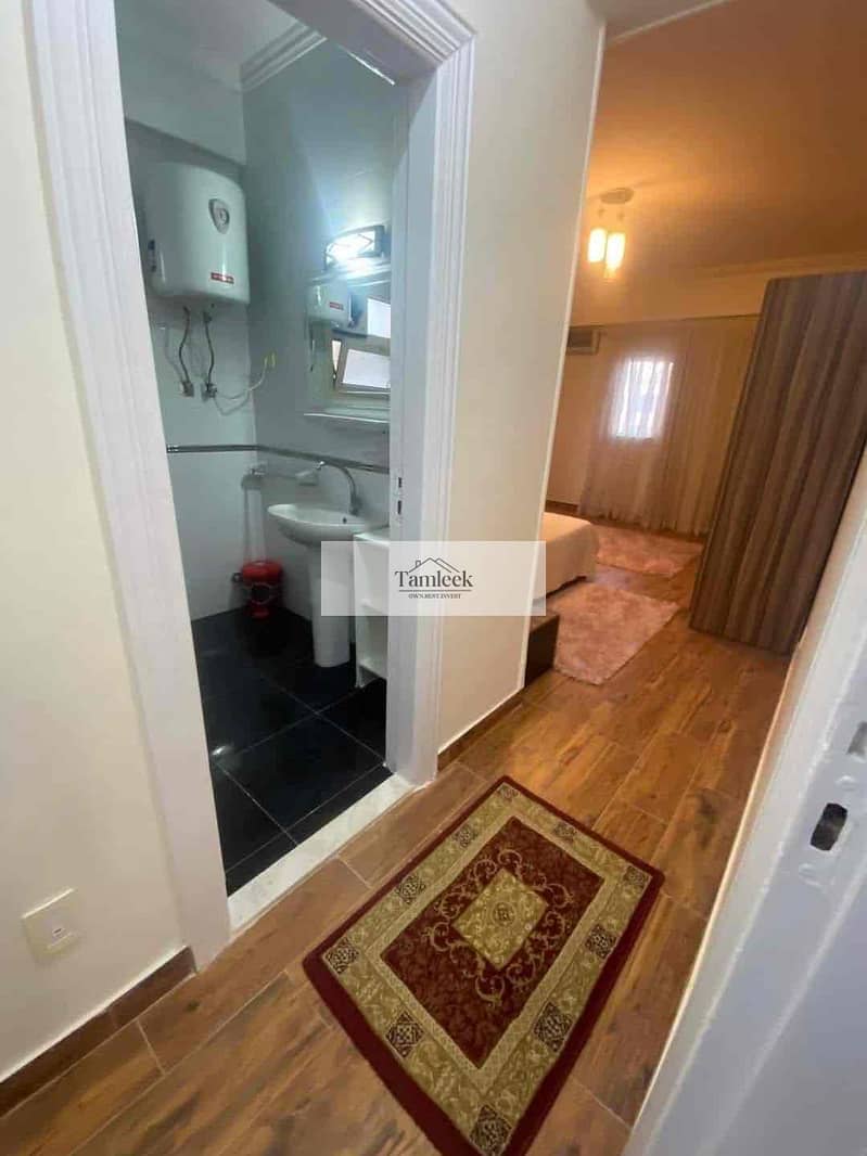 7 419ce8db-5b0b-44e3-bb3f-c16d81d2e00d. jpg