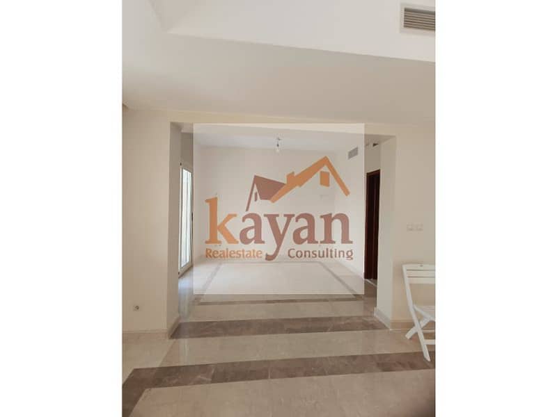 12 77e850a4-daec-4df8-a69d-cfd9ac577276. jfif. jpg