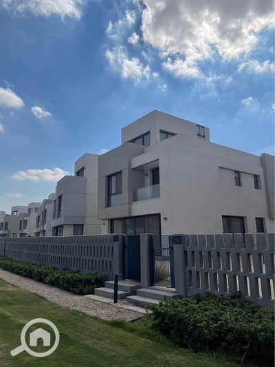 توين هاوس 5 غرف نوم للبيع في مدينة الشروق، القاهرة - 570605753_1602479474242648_1314094466484691596_n. jpg