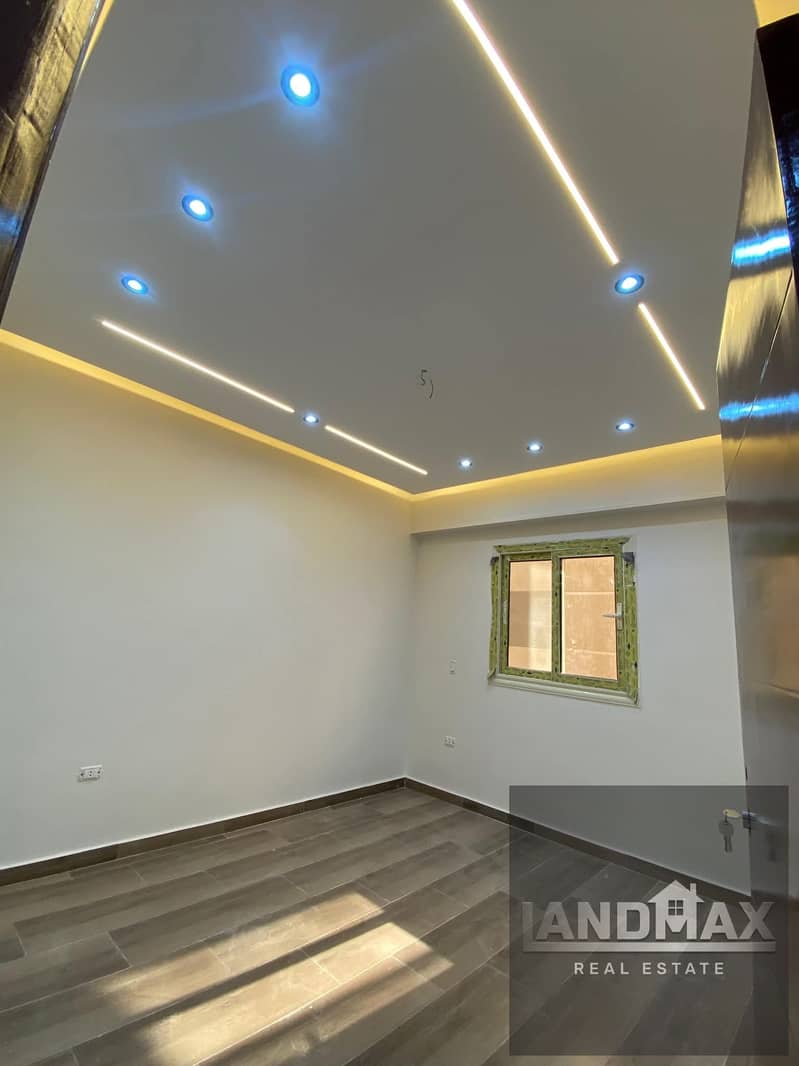 2 WhatsApp Image 2025-12-16 at 2. . jpeg