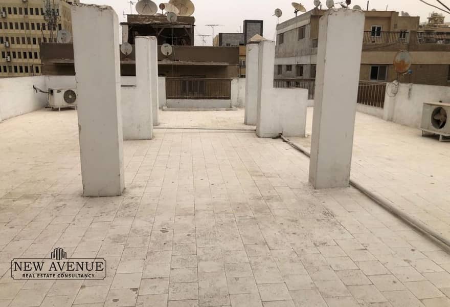 9 8118d045-19df-43af-9e58-c09e2683a1c3. jpg