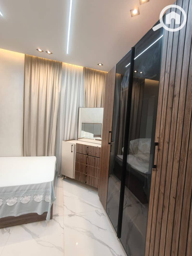 11 fab8dbda-7458-4fcc-b27f-7aa8a8725c30. jpg