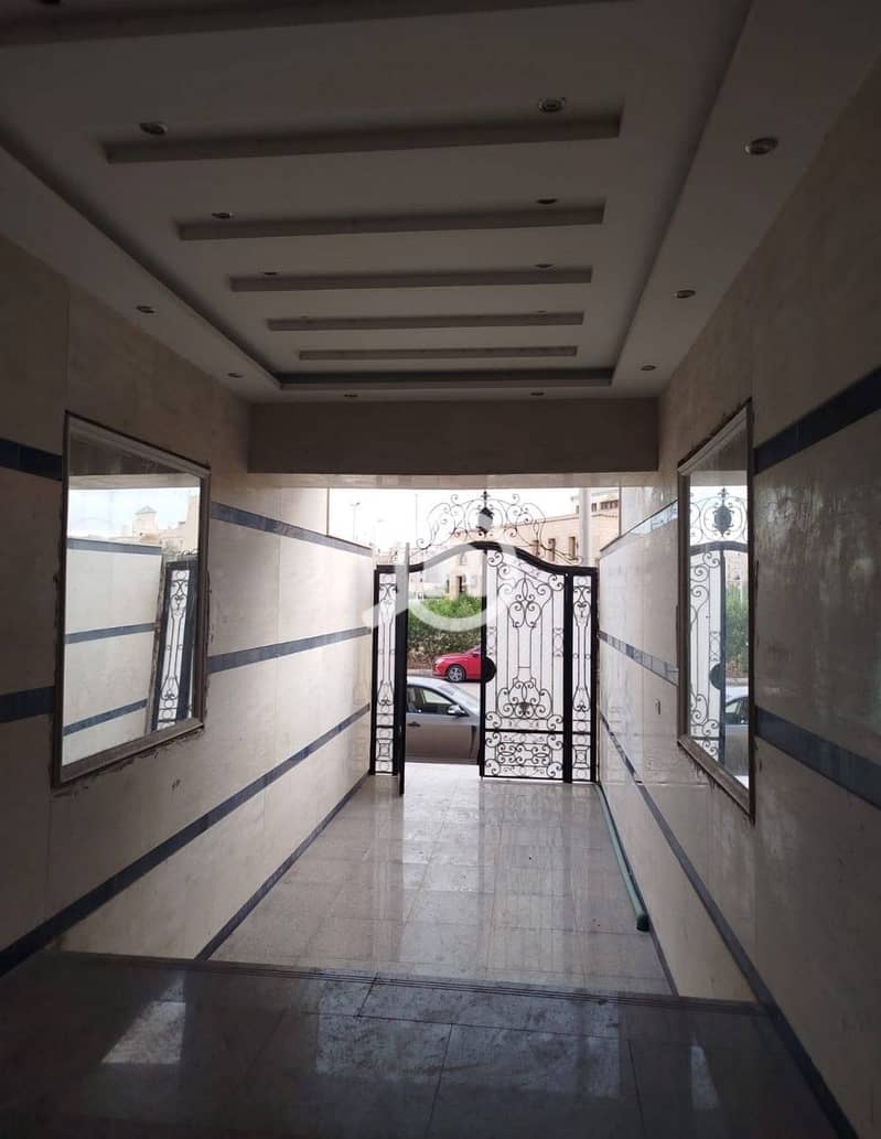 4 3e5a78fa-5141-435b-b147-f2baeb3d861d. jpg