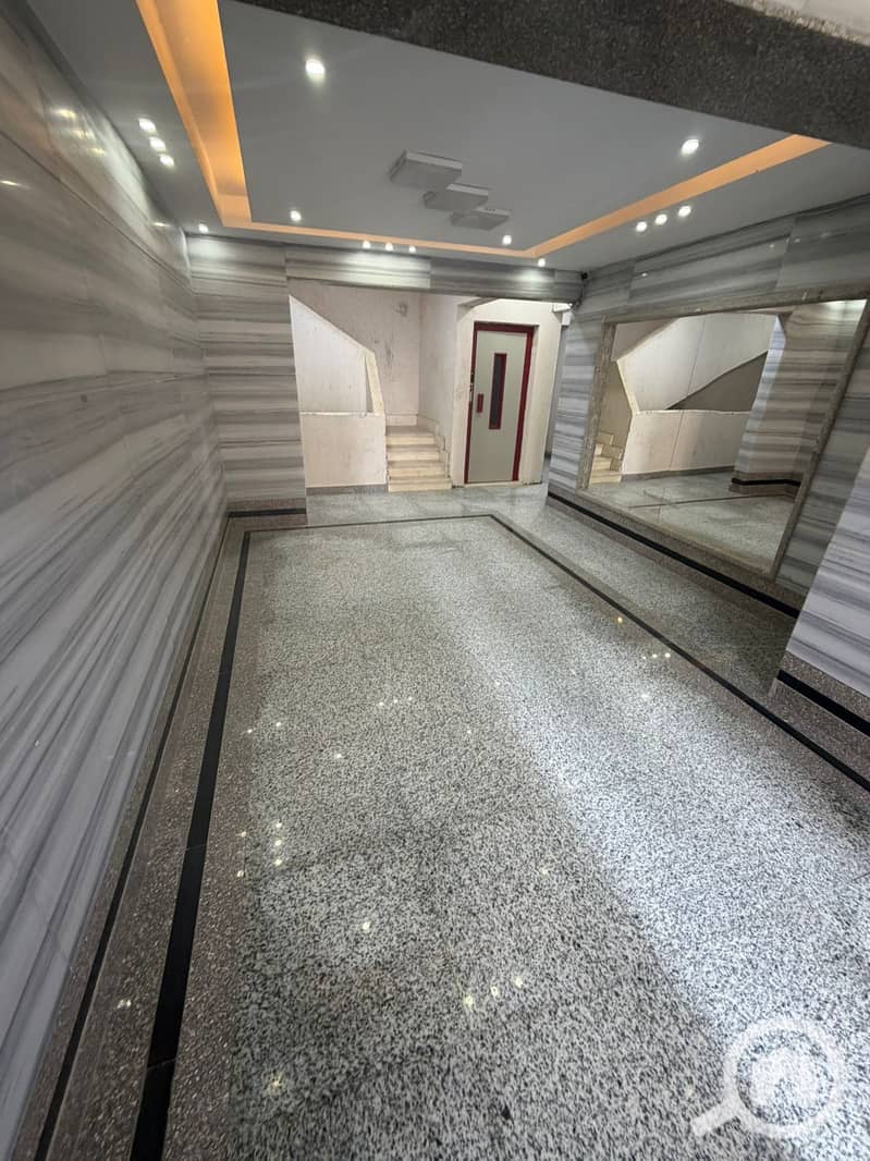 2 3602692b-ea7a-424f-871d-103e71602010. jpeg