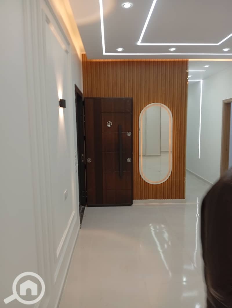 1000080898. jpg 1000080898. jpg