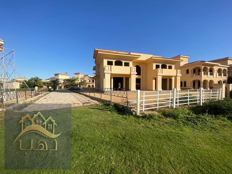 12 0b47db4c-caa5-4410-bb0a-d31f3a911a1f. jpg