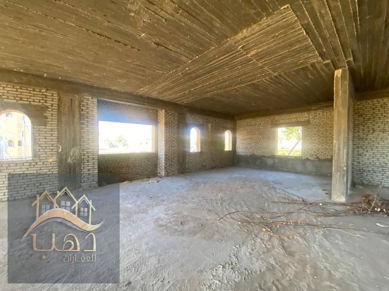 18 06c9c88c-2f9f-411a-9527-0ced45f4d2f4. jpg