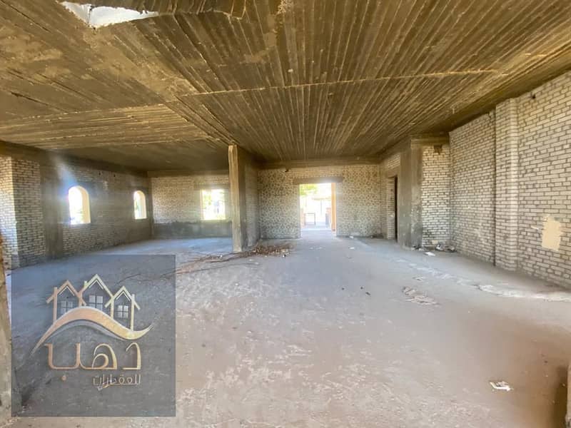 24 ae82acaf-5f32-40c1-b9b8-f9cb88b42fdb. jpg