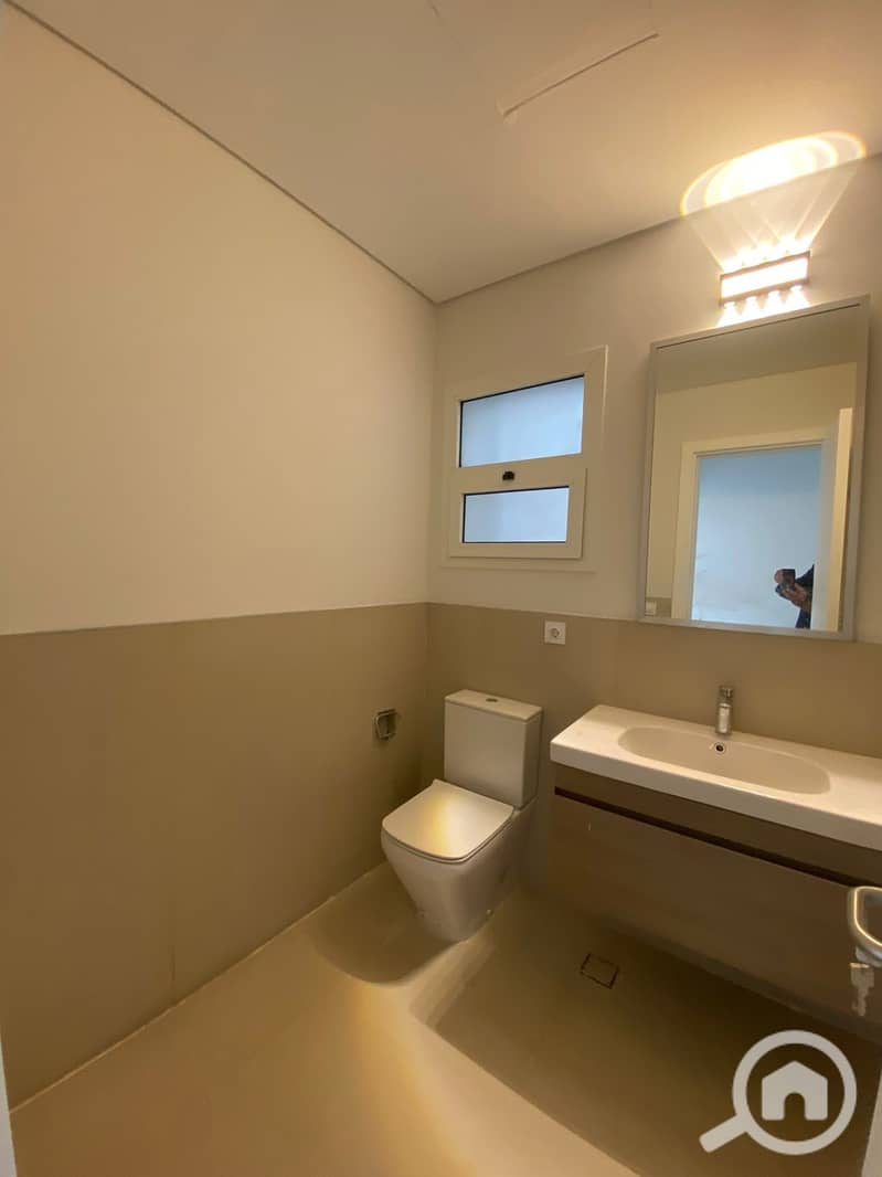 6 WhatsApp Image 2025-12-14 at 1.09. 44 PM. jpeg