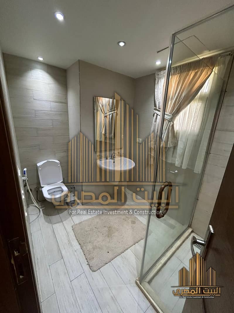 24 U571874 (47). jpg