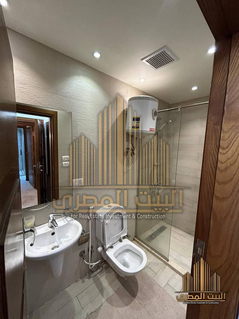 25 U571874 (45). jpg