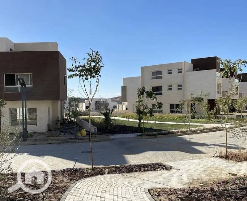 4 IMG_٢٠٢٥١٢١٠_١٧٥١٣٩_edit_267717574608465. jpg