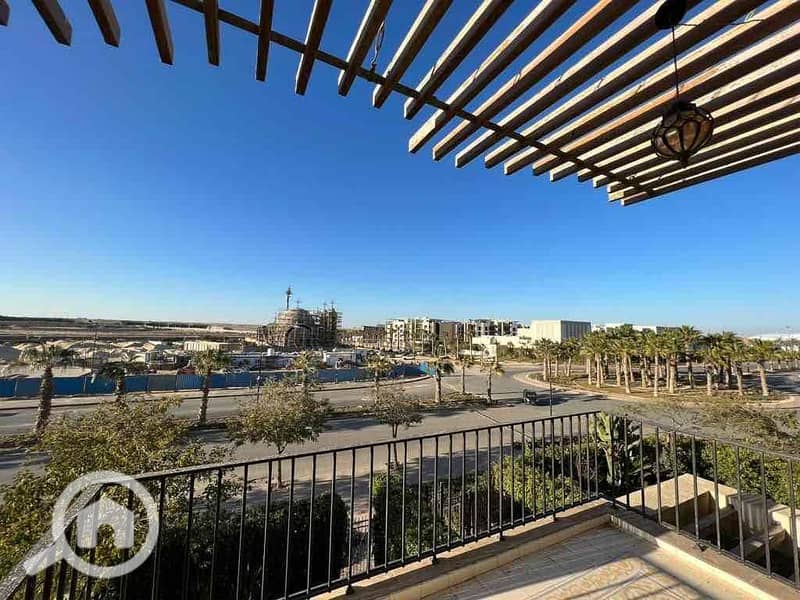 15 c5c4c579-6c62-4a8b-8d9a-6ed78164607d. jpg