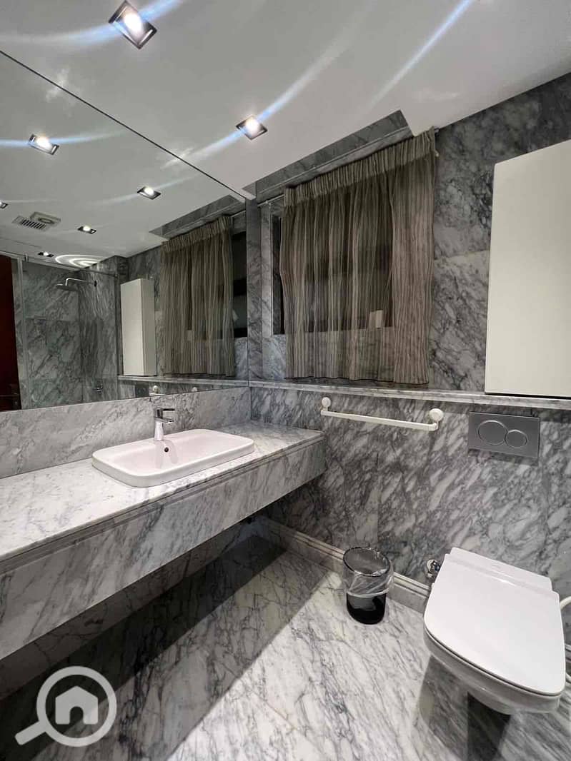 18 19dcb4ee-7e4e-46dc-ab02-8f37de5f46d2. jpg