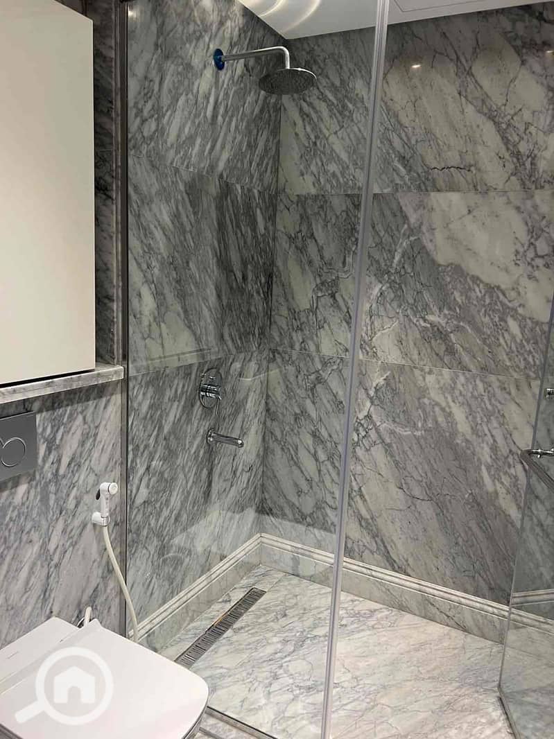 17 3e0cca7f-4547-426d-87f3-f7b0f3ccc91c. jpg