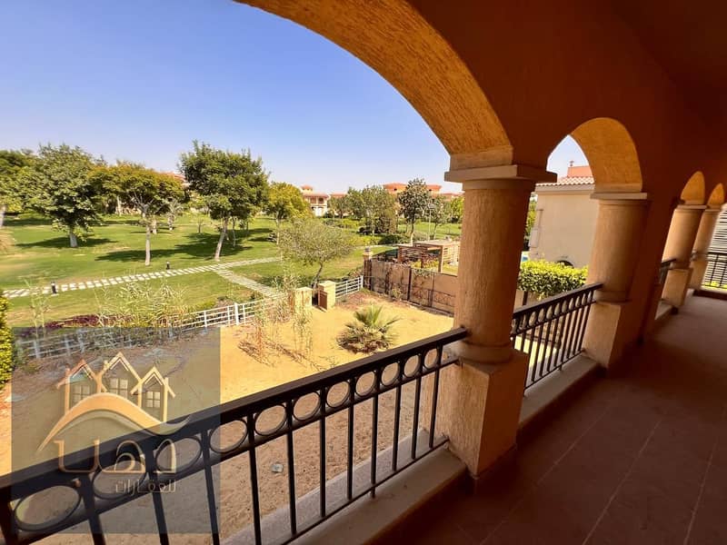 6 5e7baaed-40b4-4101-b23c-ec9625a3d9a4. jpg