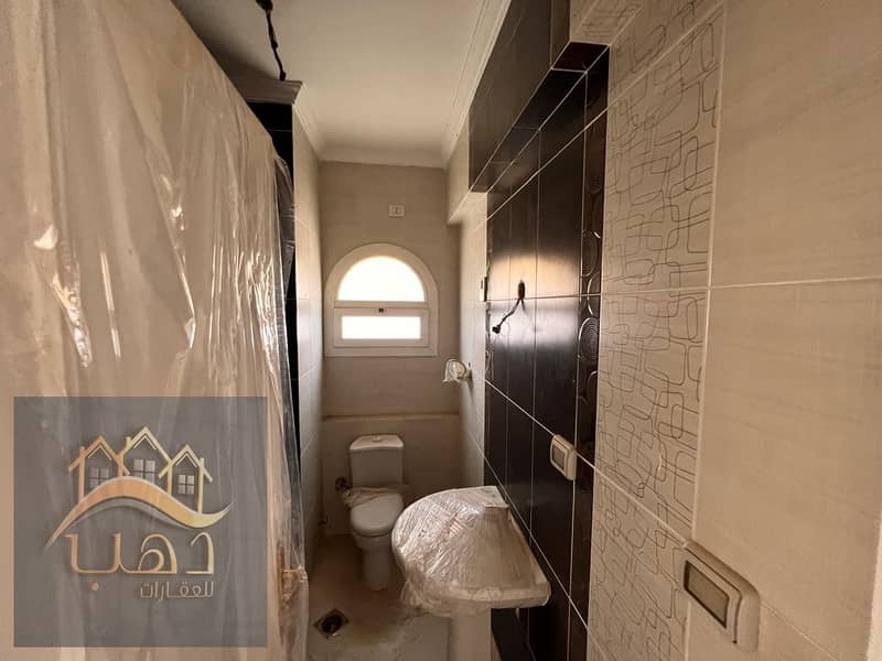 18 987da122-2480-4cf0-a2a0-13af5020149a. jpg