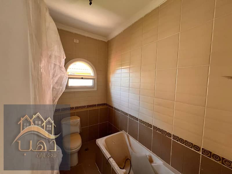 19 76660e7d-e805-4179-98da-8634597e5a6c. jpg