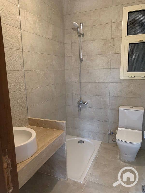 9 WhatsApp Image 2025-12-16 at 11.41. 09_c5462293. jpg